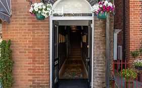 The George Hotel And Beach Club